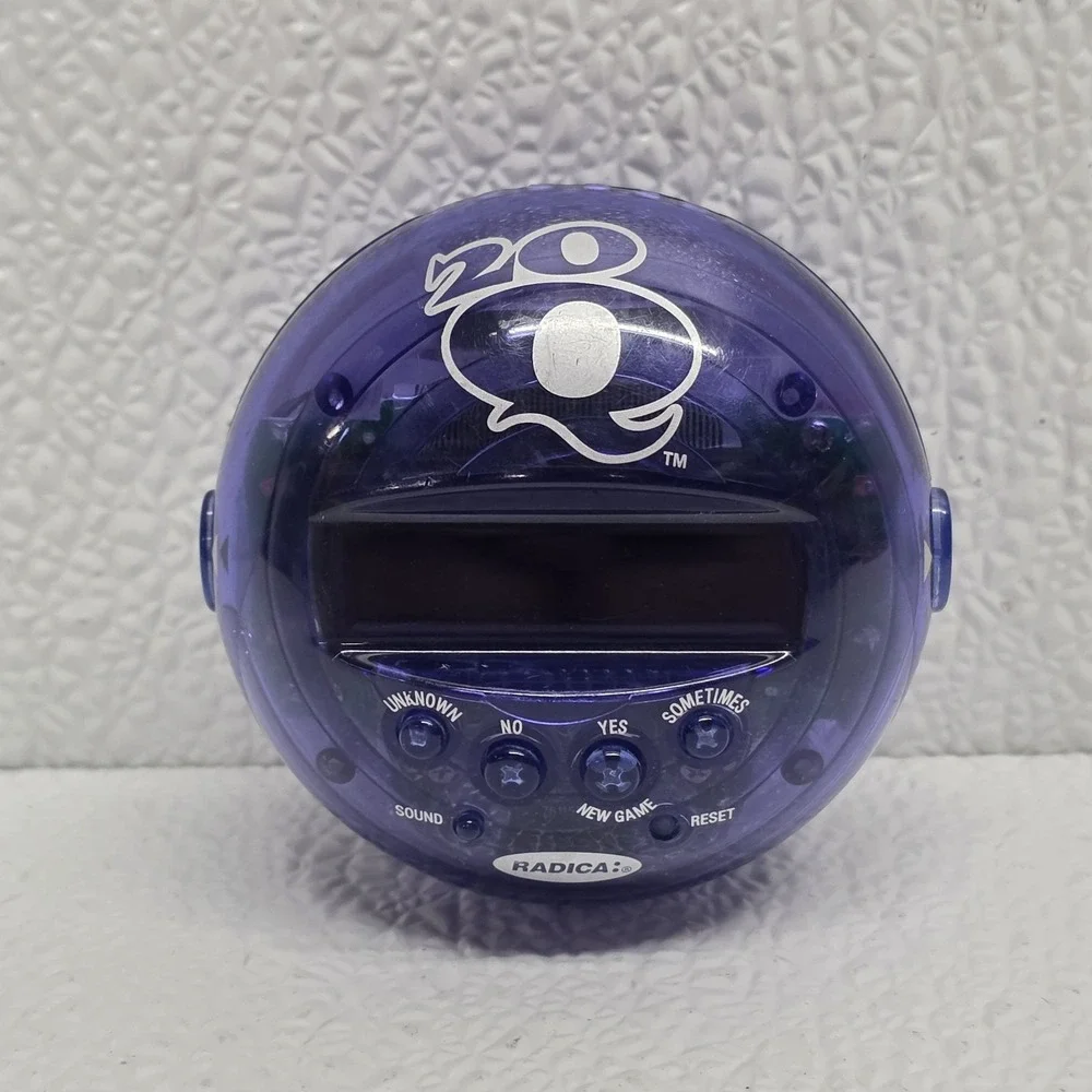 Radica 20Q Blue 20 Questions Electronic Handheld Game 2003 Tested & Works